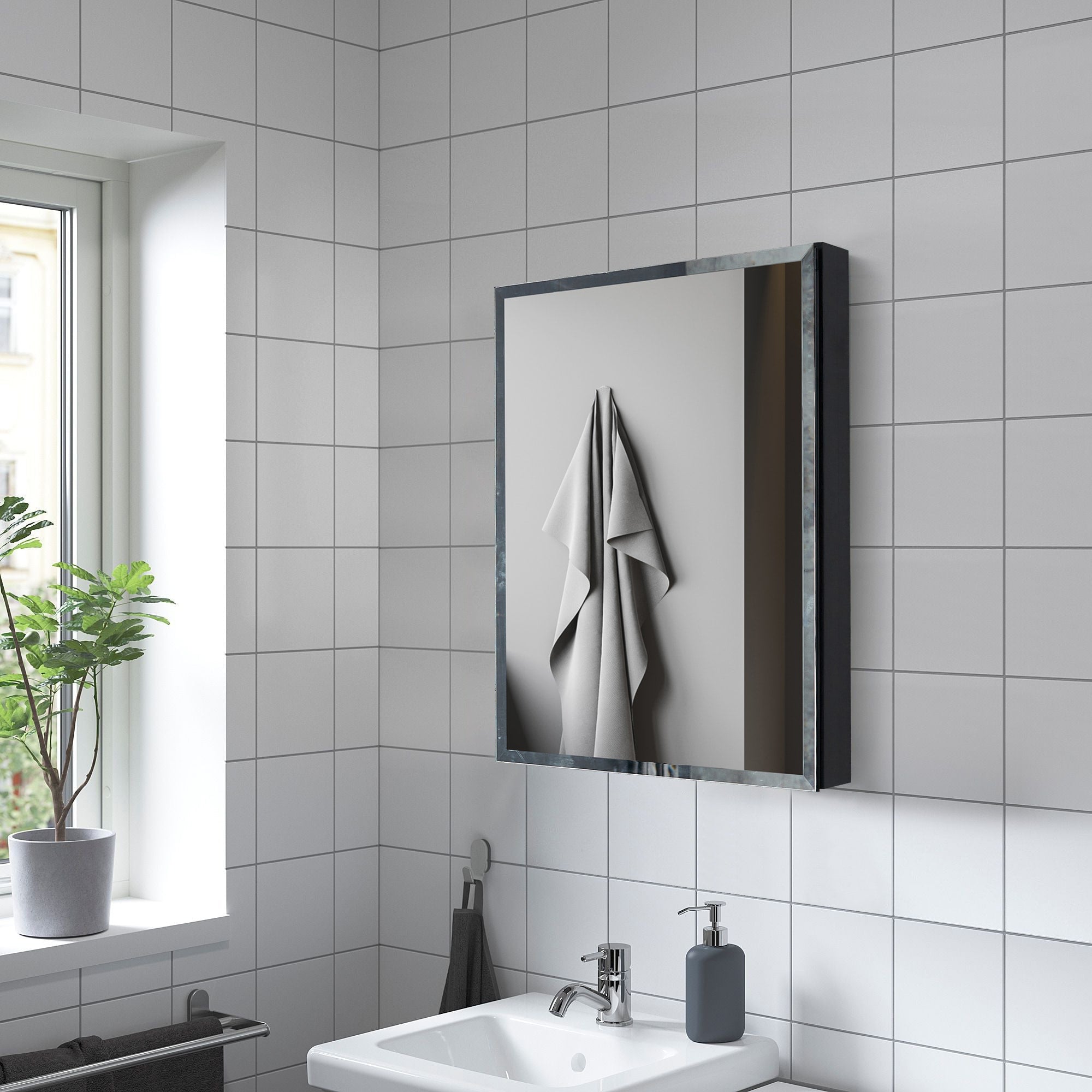 Forclover KF 16-in x 20-in Surface/Recessed Mount Black Mirrored Soft Close Medicine Cabinet