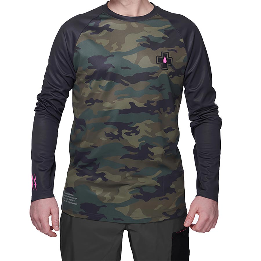 Muc-Off Premium Riders Jersey for Men — Long Sleeve, Camo, Breathable, Recycled Polyester, Cycling Performance Wear & On-Bike Fit