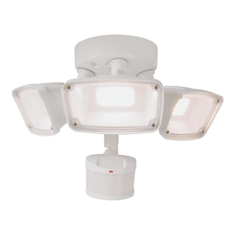 Halo 180-Degree White Motion Activated Outdoor Integrated LED Triple Head Flood Light, Selectable CCT (3000K-5000K)