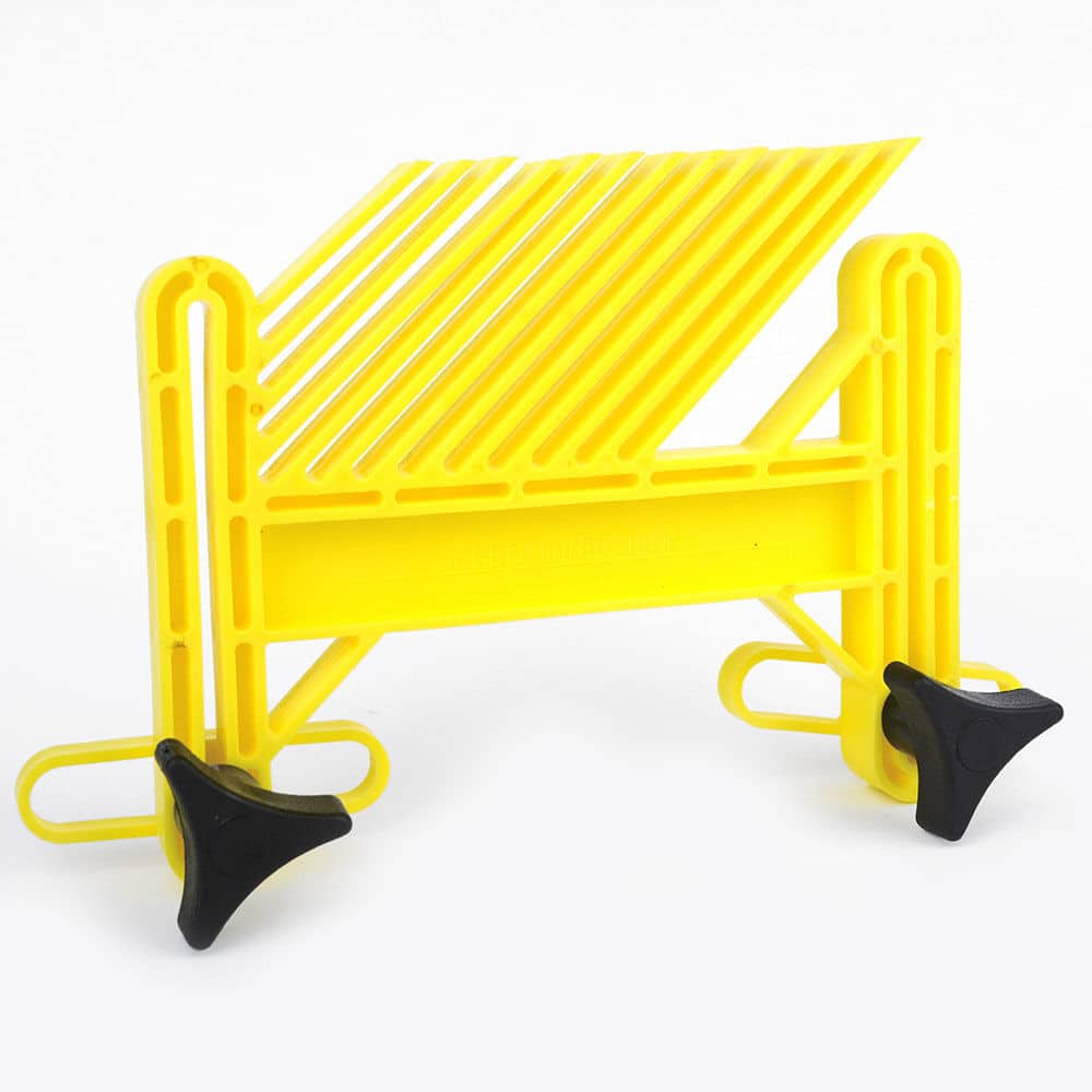 Featherboard – Carded